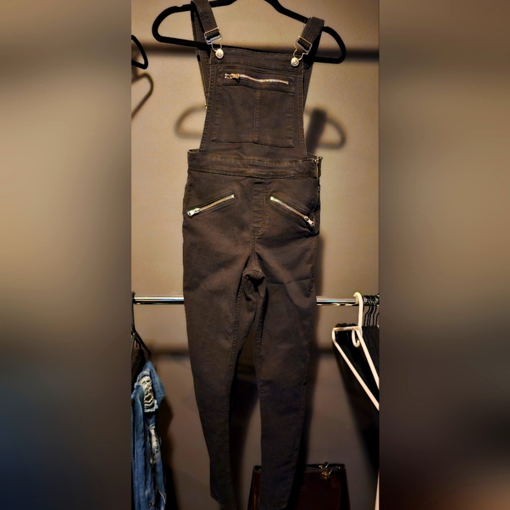H&M Divided overalls size 6